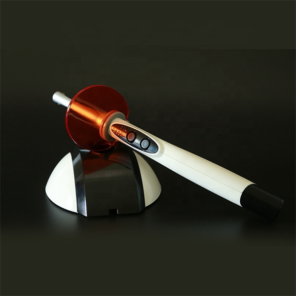 Improve Patient Satisfaction and Chairside Efficiency with Our Advanced Light Curing Solutions